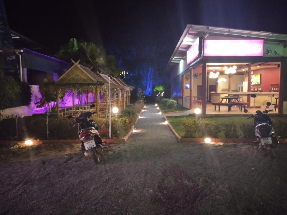 The Travelers Friend Hotel Ban Ai Dao Eksteriør billede
